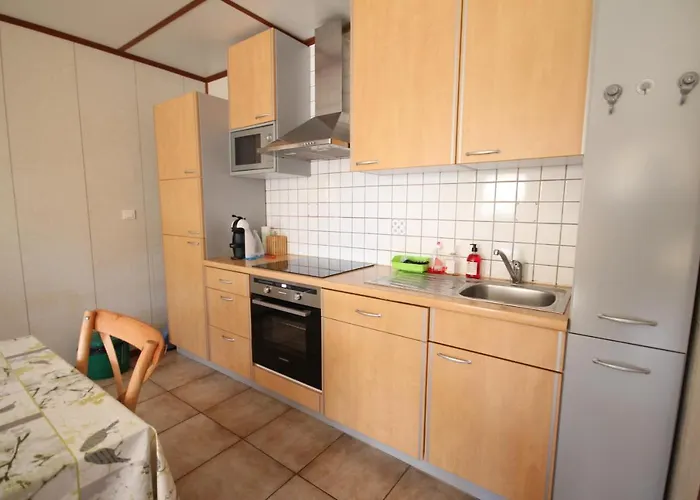 Villa Spacieuse Maison D'angle Dans Domaine Des Tamaris 5 Pieces 6 A 7 Couchages Wifi- Acces Payant Pour Piscines-animation - Lrtamj37